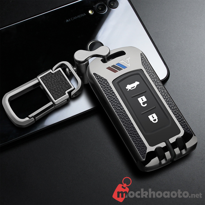 Ốp bảo vệ chìa khóa xe Mitsubishi 3 nút bằng inox cao cấp sang trọng PKXH-149
